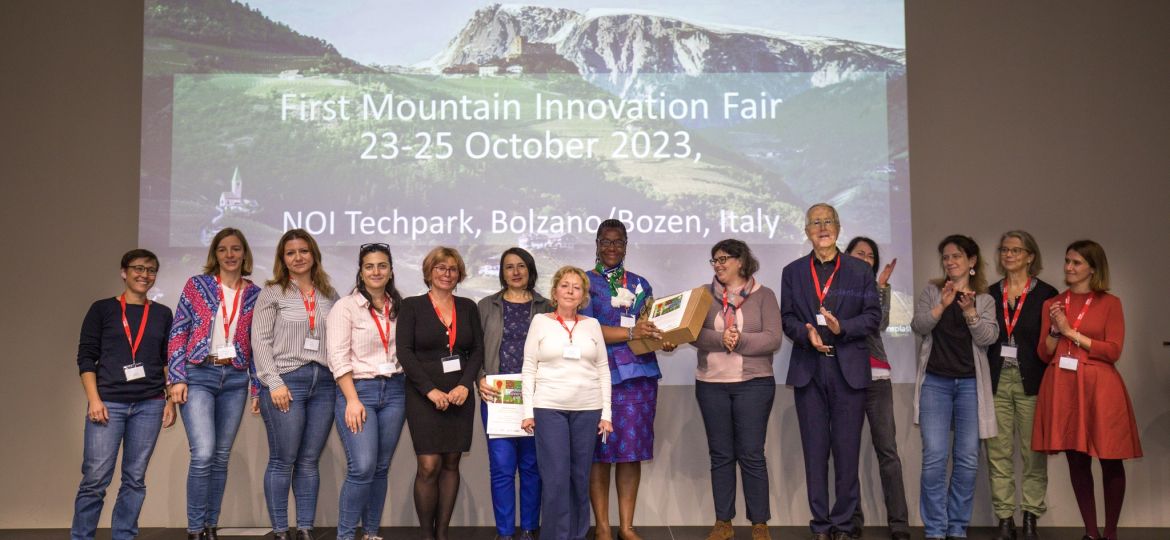 396136165_717142907110362_6703276310673448337_n1